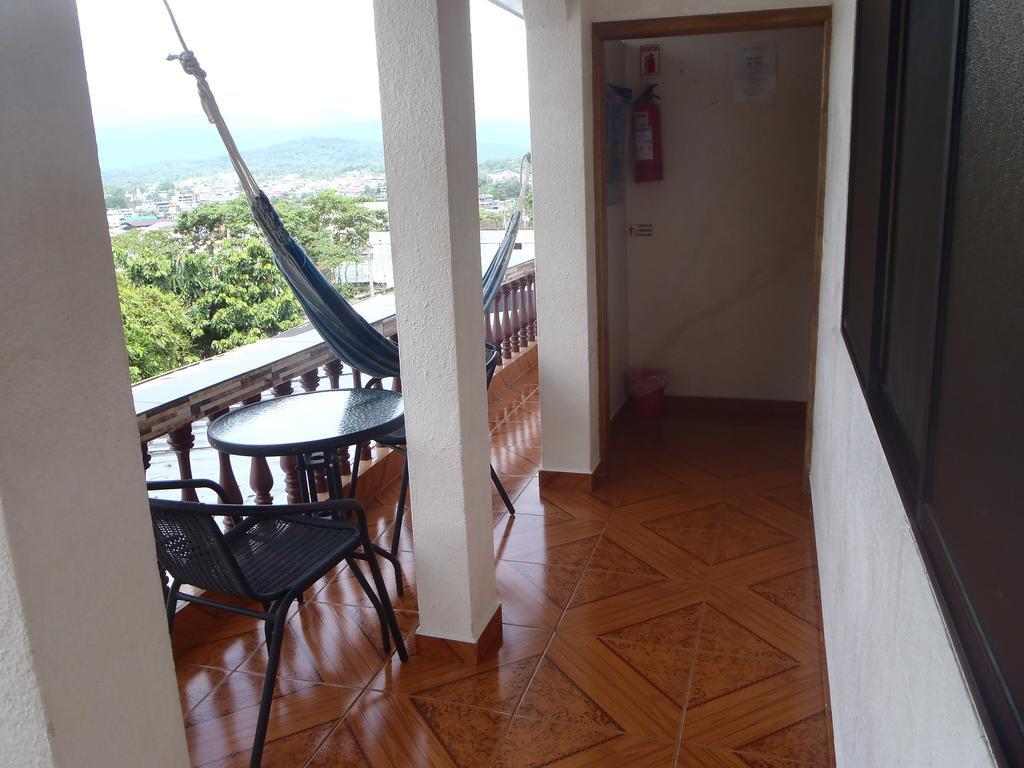 Hostal Limoncocha Tena Exteriér fotografie
