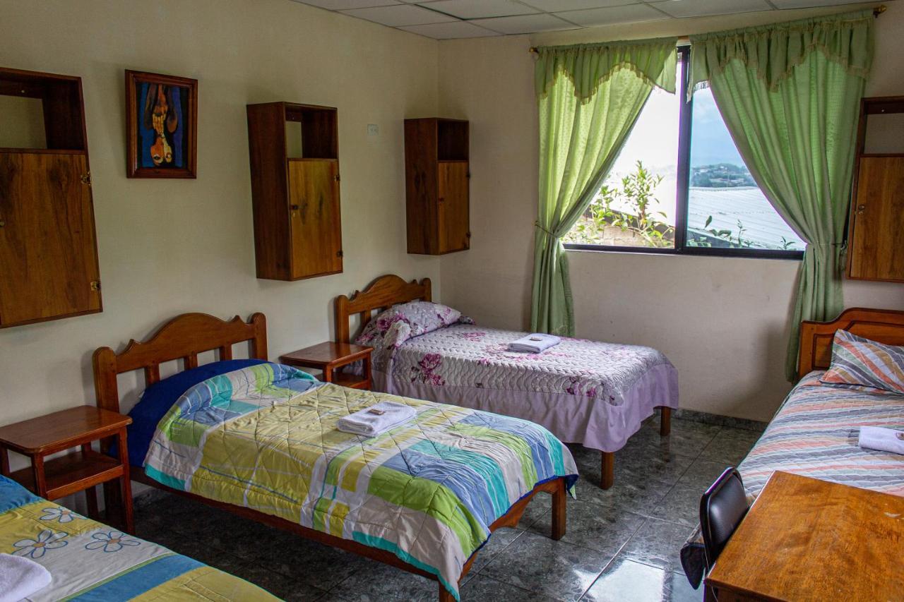 Hostal Limoncocha Tena Exteriér fotografie